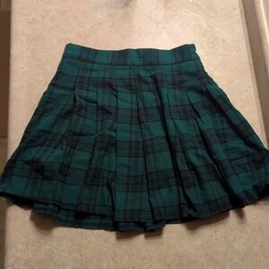 Green plaid Slytherin skirt